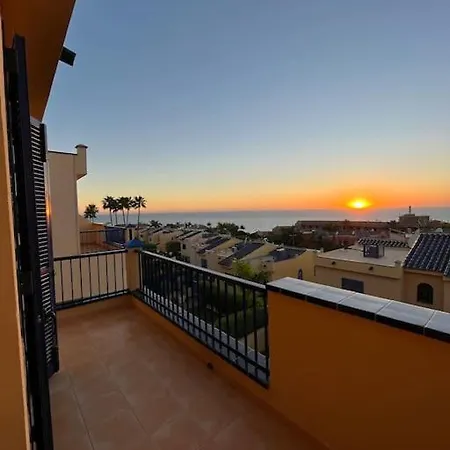 Triplex Meloneras-amplio,soleado Holiday home *